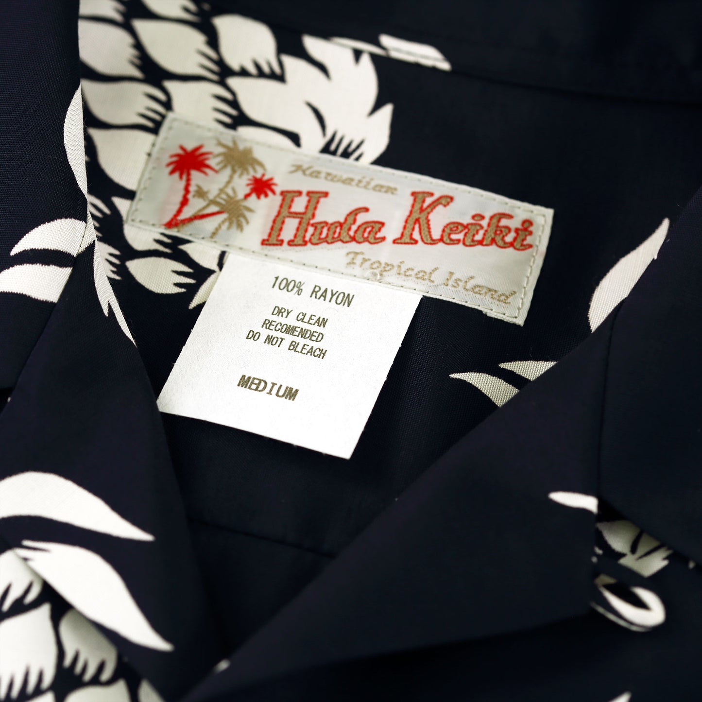フラケイキ アロハシャツ【Pineapple パイナップル】 HK-19012 / NAVY